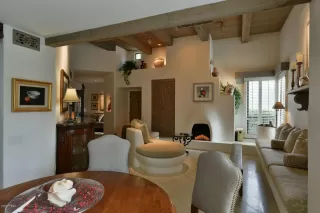 Photo #4: 6060102 Listing