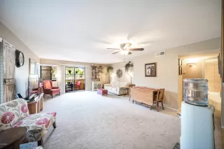 Photo #2: 6060128 Listing