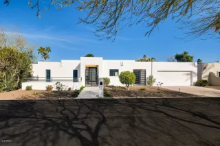 Photo #4: 6060229 Listing