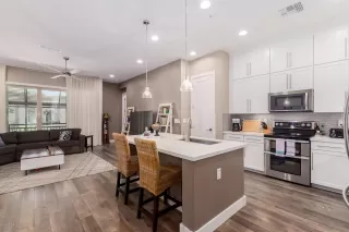 Photo #1: 6060355 Listing