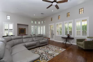 Photo #5: 6060521 Listing