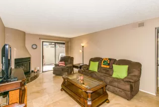 Photo #2: 6060599 Listing
