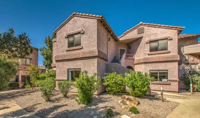 MLS: 6061038 Condo For Sale