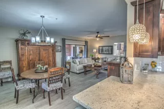 Photo #6: 6061038 Listing 