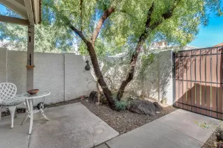Photo #3: 6061043 Listing