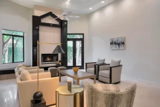 Photo #1: 6061049 Listing