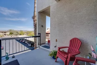 Photo #2: 6061432 Listing