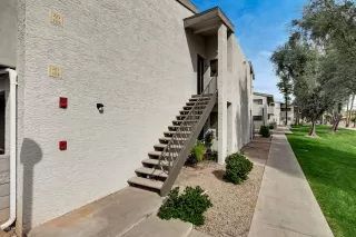 Photo #1: 6061445 Listing