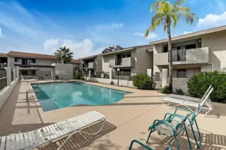 Photo #4: 6061445 Listing