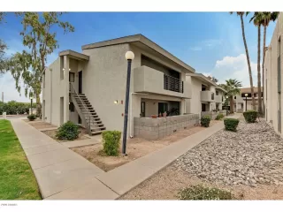 Photo #1: 6061450 Listing