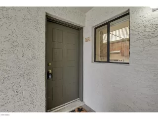Photo #3: 6061450 Listing