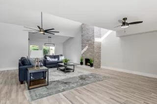 Photo #2: 6061522 Listing