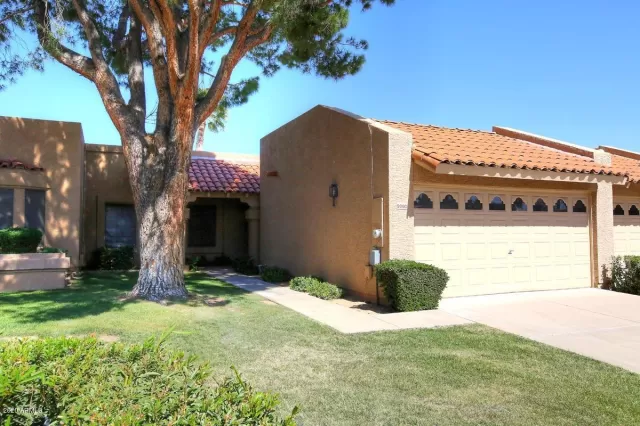 MLS: 6061585 Condo For Sale