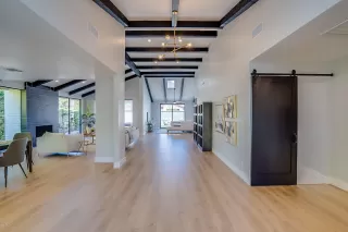 Photo #3: 6061656 Listing