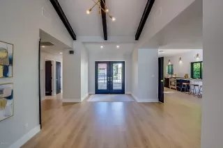 Photo #4: 6061656 Listing