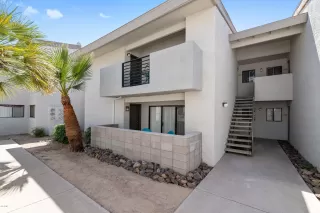 Photo #3: 6061755 Listing