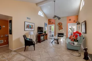 Photo #4: 6061935 Listing 