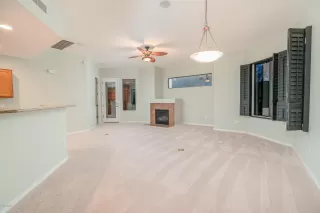 Photo #3: 6061972 Listing