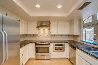 Photo #2: 6062024 Listing