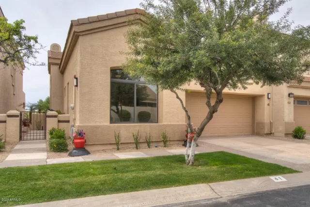 MLS: 6062059 Condo For Sale