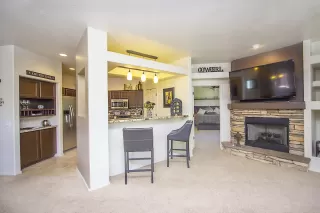 Photo #2: 6062140 Listing 