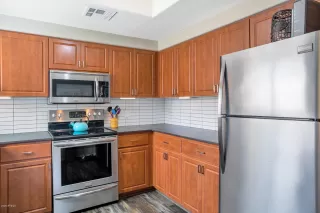 Photo #6: 6062182 Listing