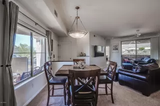 Photo #2: 6062287 Listing