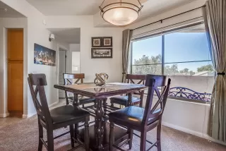 Photo #4: 6062287 Listing