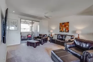 Photo #6: 6062287 Listing