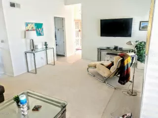 Photo #2: 6062292 Listing 