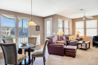 Photo #6: 6062350 Listing 