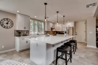 Photo #2: 6062532 Listing