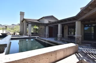 Photo #4: 6062587 Listing