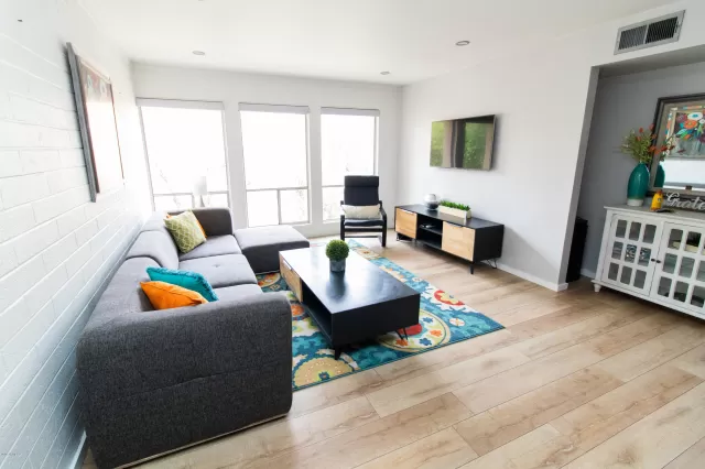 MLS: 6062770 Condo For Sale
