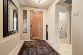 Photo #3: 6063040 Listing 