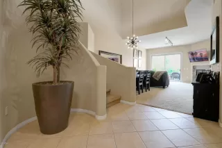 Photo #4: 6063040 Listing 