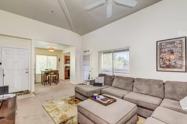 MLS: 6063042 Condo For Sale