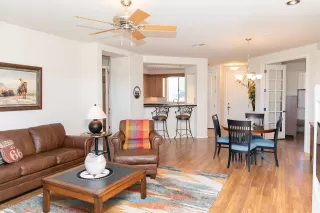 Photo #1: 6063340 Listing