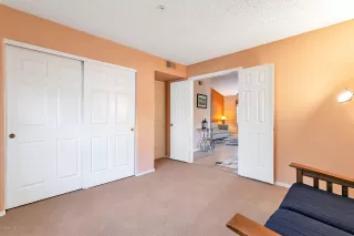 Photo #5: 6063349 Listing