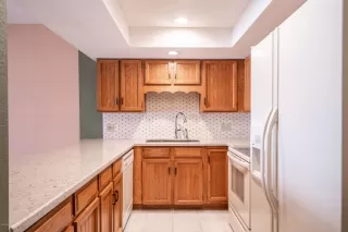 Photo #5: 6063360 Listing 