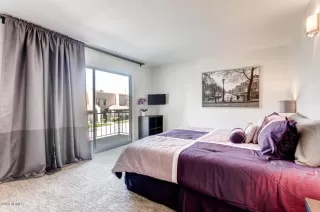 Photo #5: 6063451 Listing