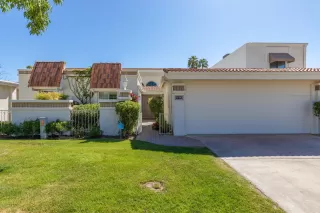 Photo #1: 6063599 Listing