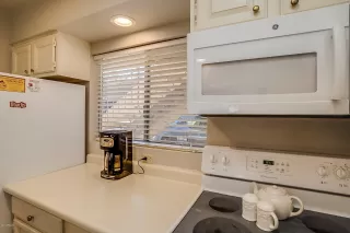 Photo #4: 6063664 Listing