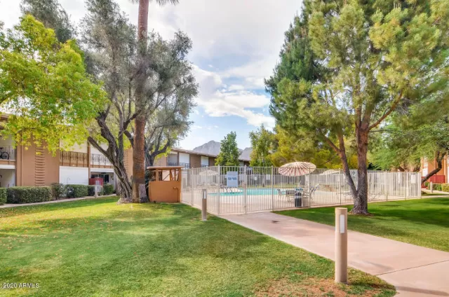 MLS: 6063776 Condo For Sale