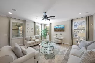 Photo #5: 6064077 Listing