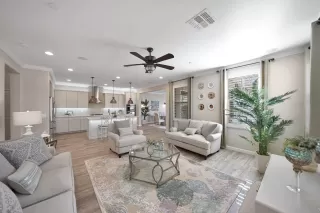 Photo #6: 6064077 Listing