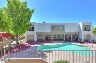 Photo #3: 6064126 Listing 