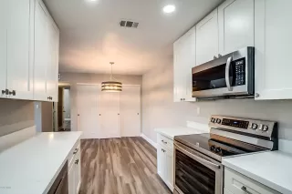 Photo #2: 6064444 Listing