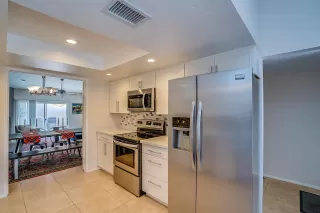 Photo #5: 6064519 Listing