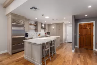 Photo #5: 6064597 Listing